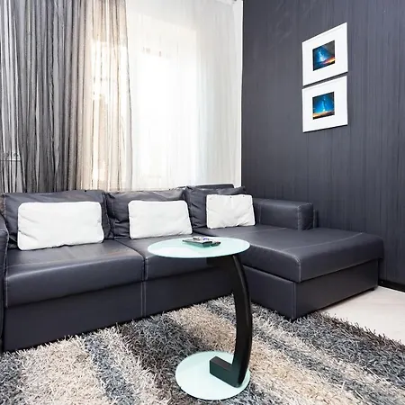 Minsklux On Nezavisimosty Ave.16 Appartamento