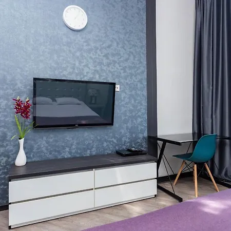 Appartamento Minsklux On Nezavisimosty Ave.16 Minsk